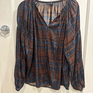 Chic Women's Blouse in Brown and Blue